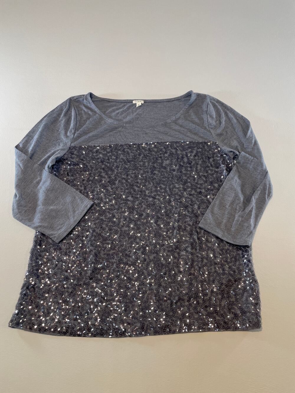 J.Crew Soft Knit Sequin Decal Top Size M Gray